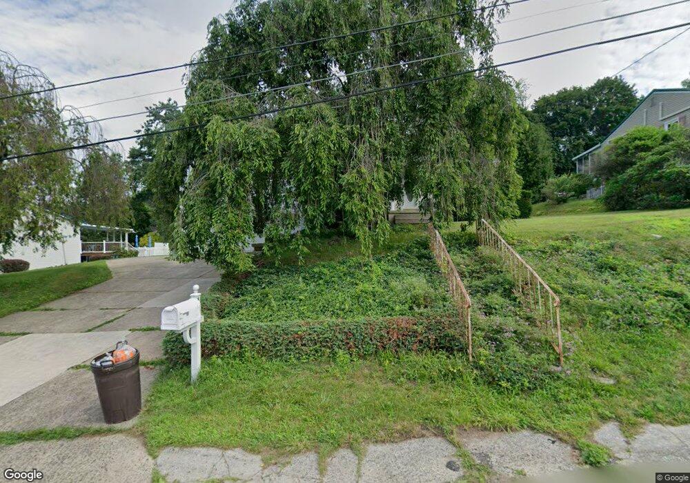 623 E Lawton St, Saint Clair, PA 17970 - photo 1