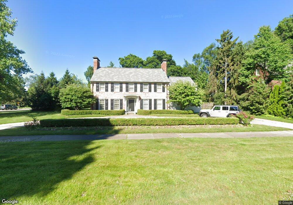 1005 Yorkshire Rd, Grosse Pointe Park, MI 48230 - photo 1