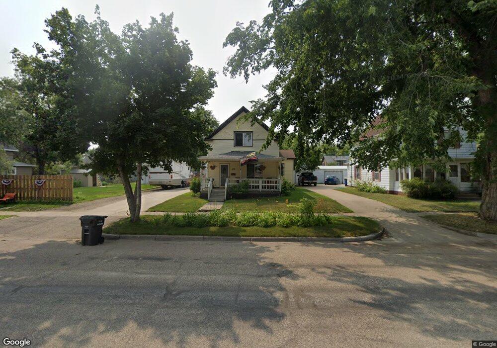 410 3rd Ave SW, Jamestown, ND 58401 - photo 1