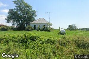 501 Tin Dr, Ingraham, IL 62434