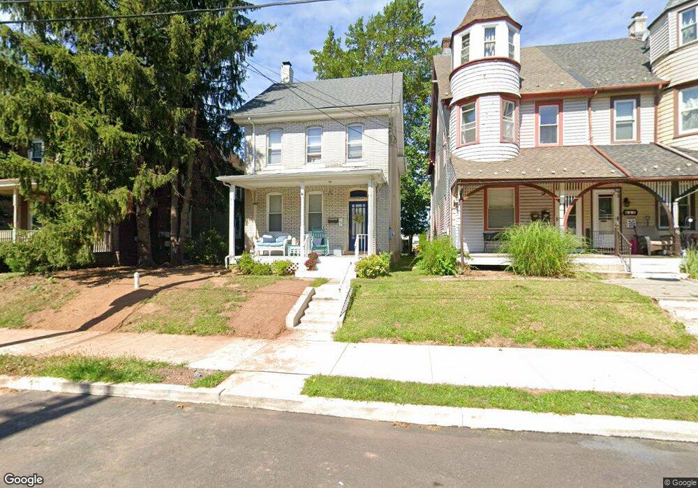 56 N Richardson Ave, Lansdale, PA 19446 - photo 1