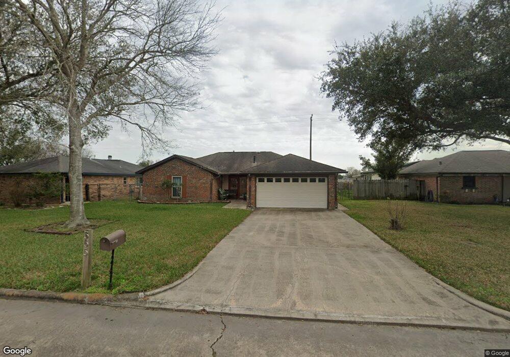 365 Merriwether Dr, Alvin, TX 77511 - photo 1