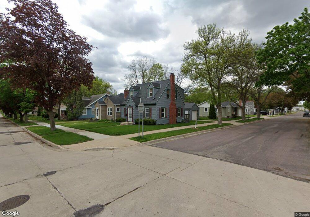 1348 N 5th St, Mankato, MN 56001 - photo 1