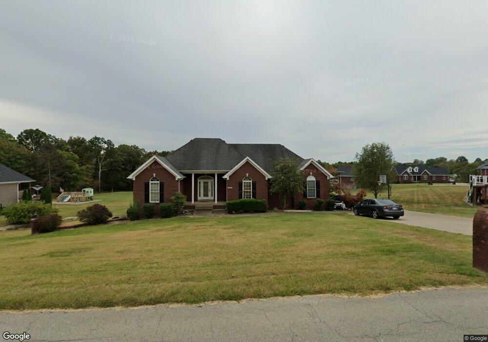 393 Crescent View Dr, Shepherdsville, KY 40165 - photo 1