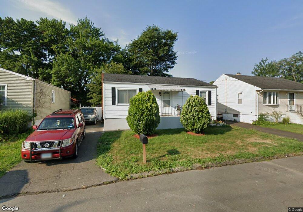 85 Masarik Ave, Stratford, CT 06615 - photo 1