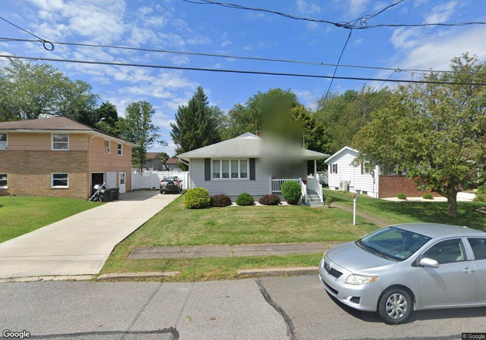 624 Putnam St, Hazleton, PA 18202 - photo 1