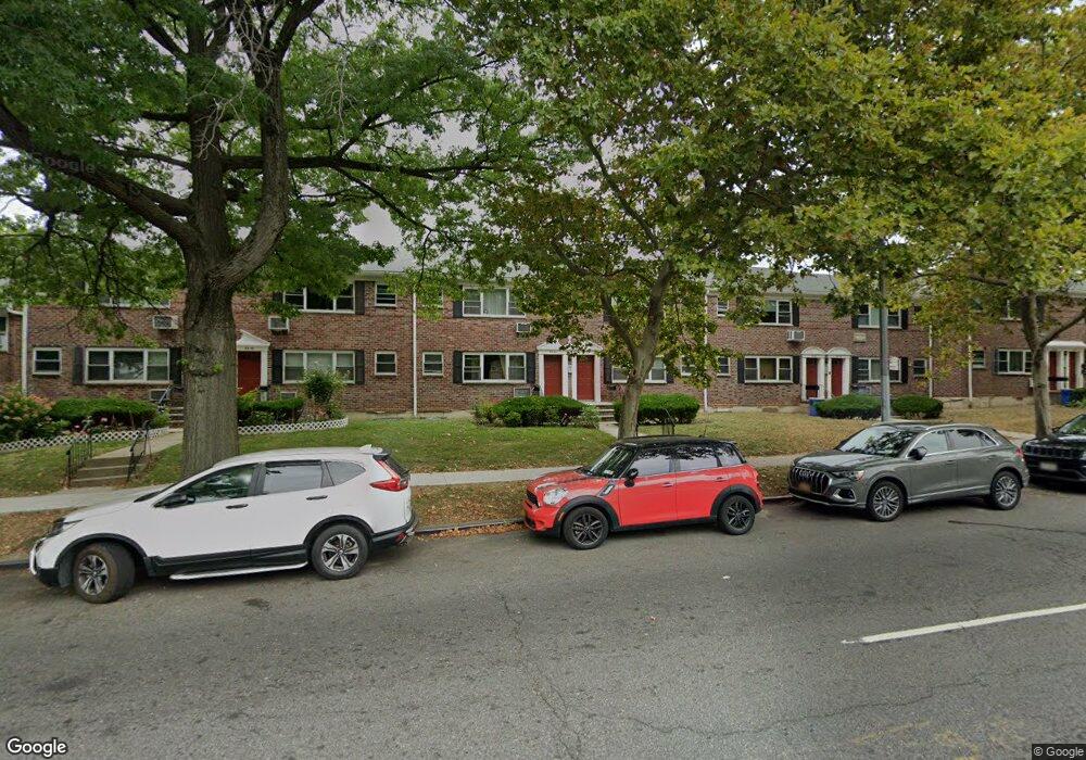 6944 Kissena Blvd, Flushing, NY 11367 - photo 1