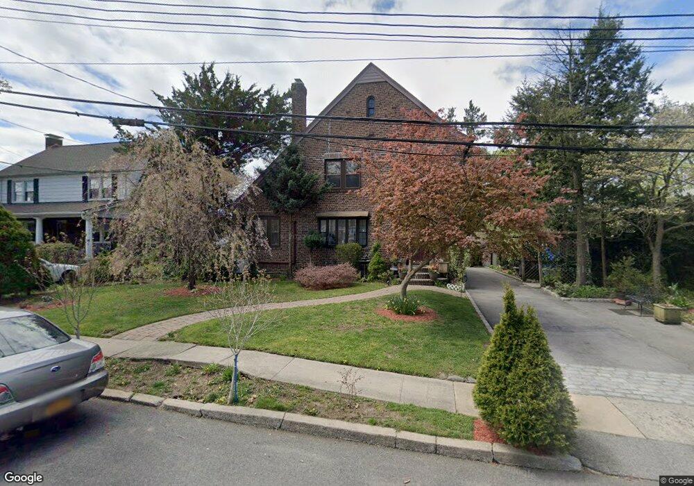 23 Hoover Rd, Yonkers, NY 10710 - photo 1