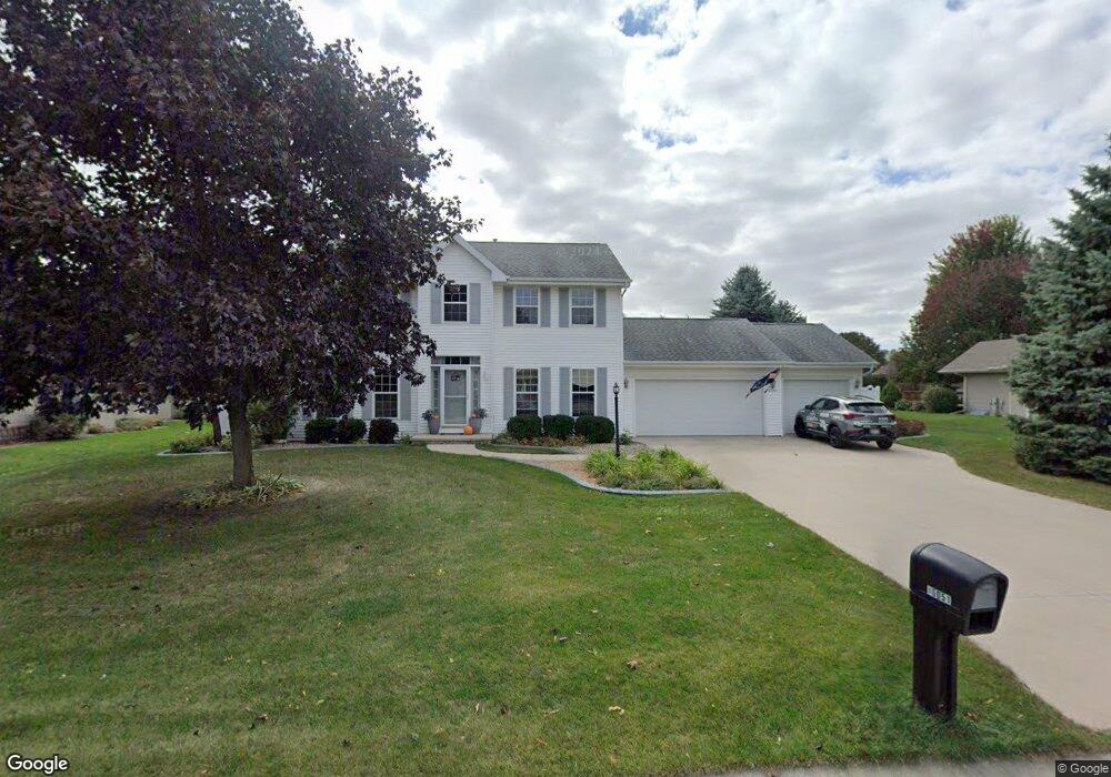 W6051 Moonflower Dr, Appleton, WI 54915 - photo 1