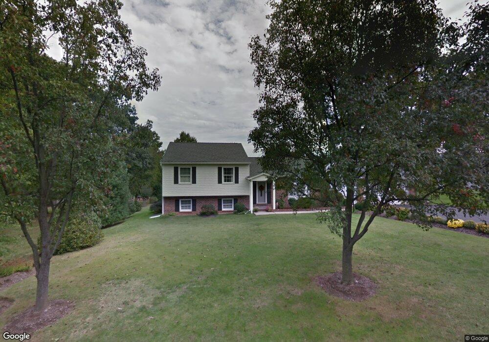 7719 Babikow Rd, Rosedale, MD 21237 - photo 1