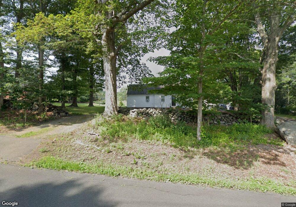 557 N Park Ave, Easton, CT 06612 - photo 1