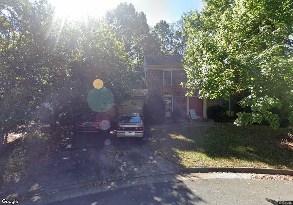 13482 Stream Valley Dr, Chantilly, VA 20151 - photo 1