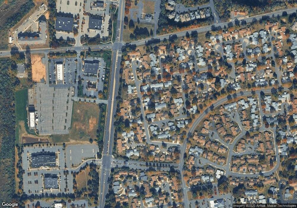 104 Chatham Dr, Monroe Township, NJ 08831 - photo 1