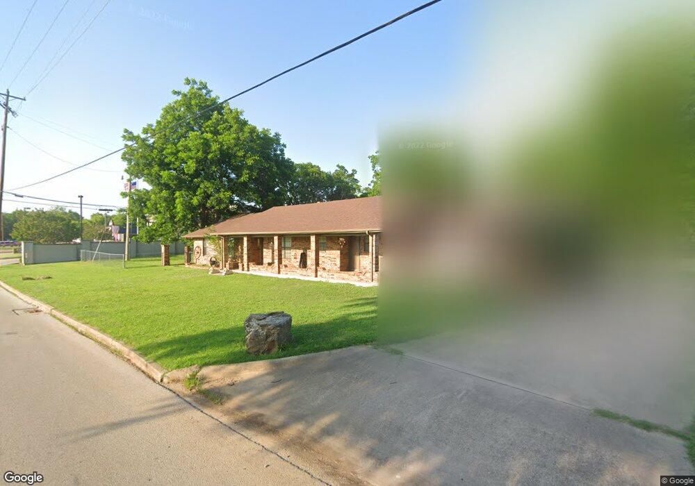 1817 Bixby St, Ardmore, OK 73401 - photo 1