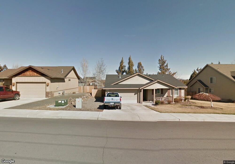 2 SW 22nd Place, Redmond, OR 97756 - photo 1