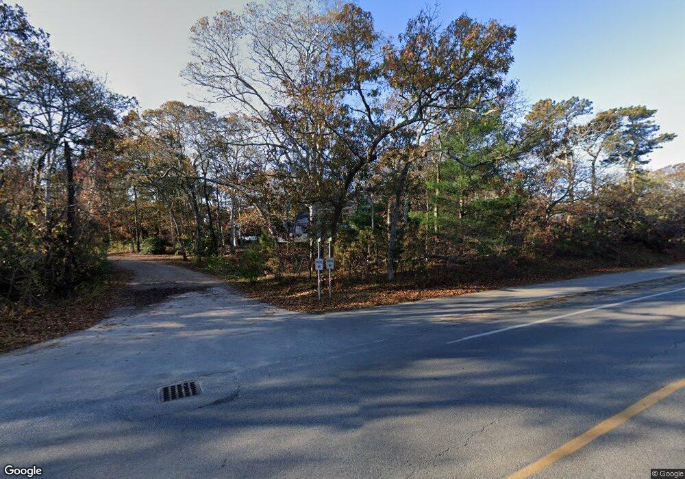 8 Prices Way, Edgartown, MA 02539 - photo 1