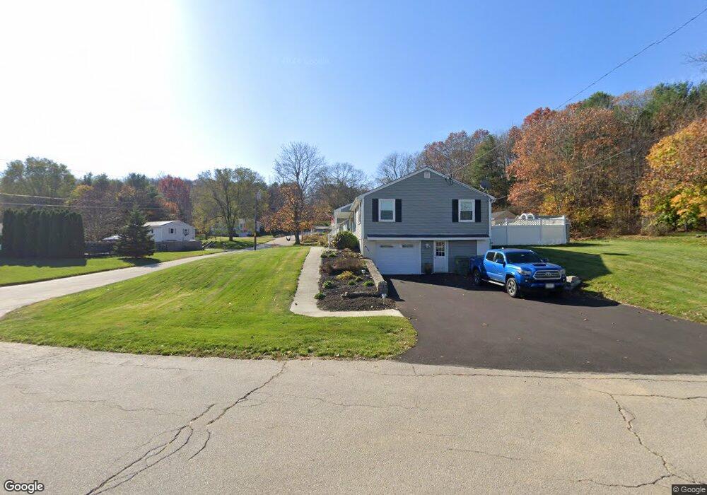 4 Glendale Dr, Dudley, MA 01571 - photo 1