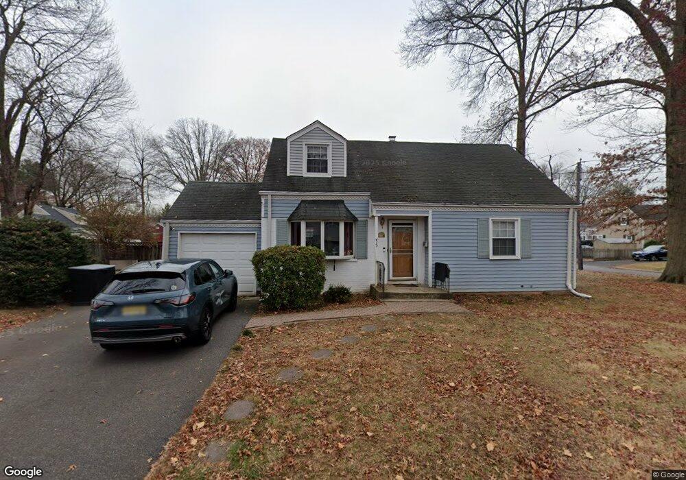 413 Oakridge Ave, North Plainfield, NJ 07063 - photo 1