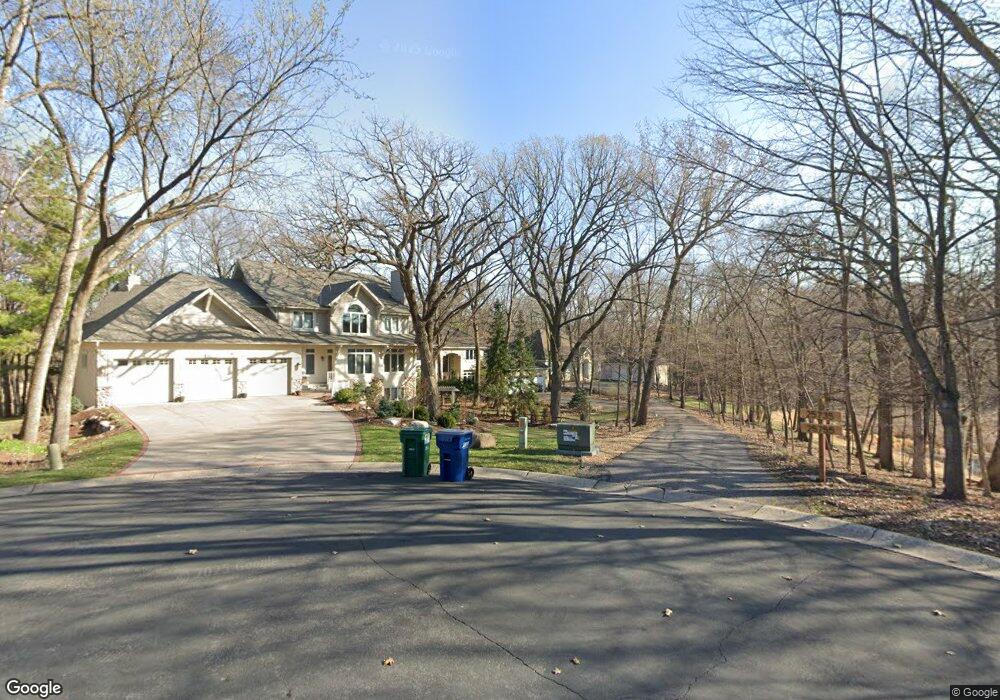 25735 Maple View Ct, Excelsior, MN 55331 - photo 1