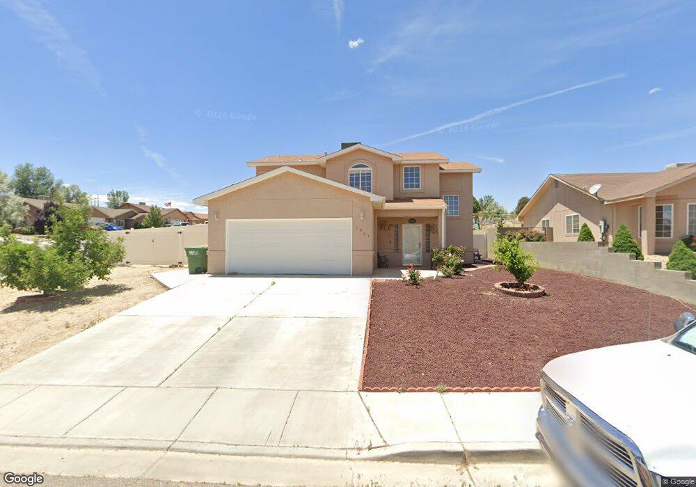 3801 Yorkshire St, Farmington, NM 87402 - photo 1