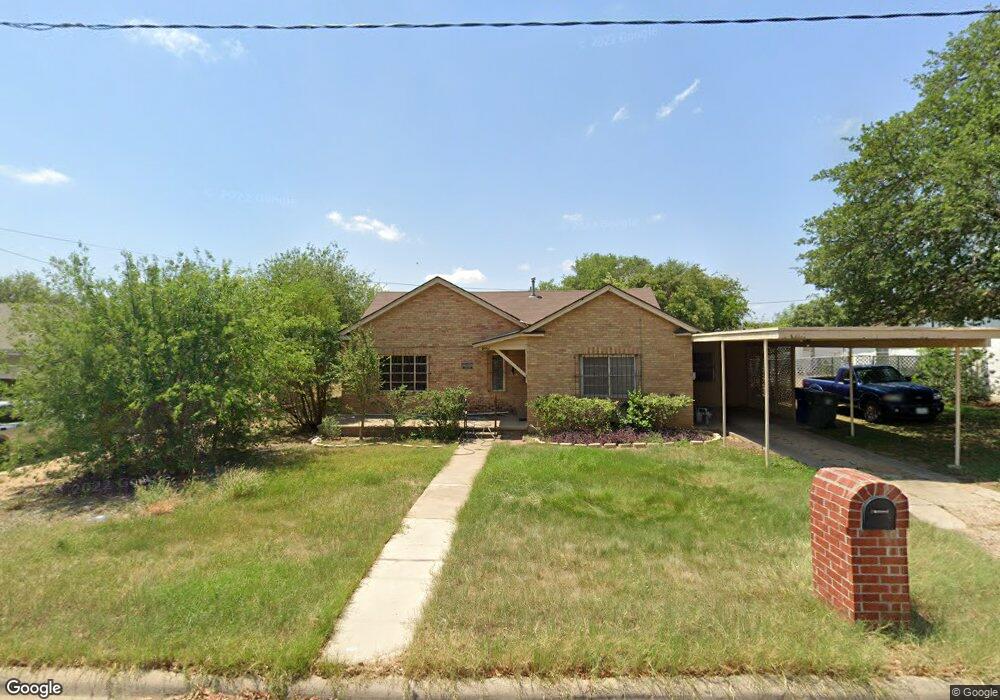 1205 Galveston St, Laredo, TX 78040 - photo 1