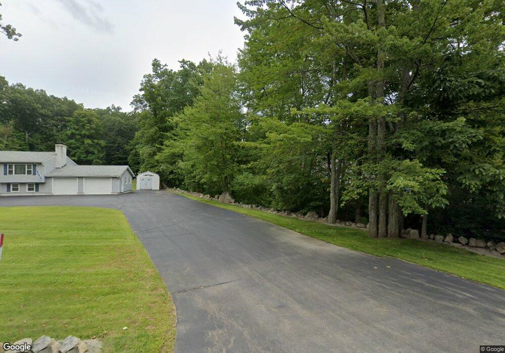 315 Sandown Rd, Hampstead, NH 03841 - photo 1