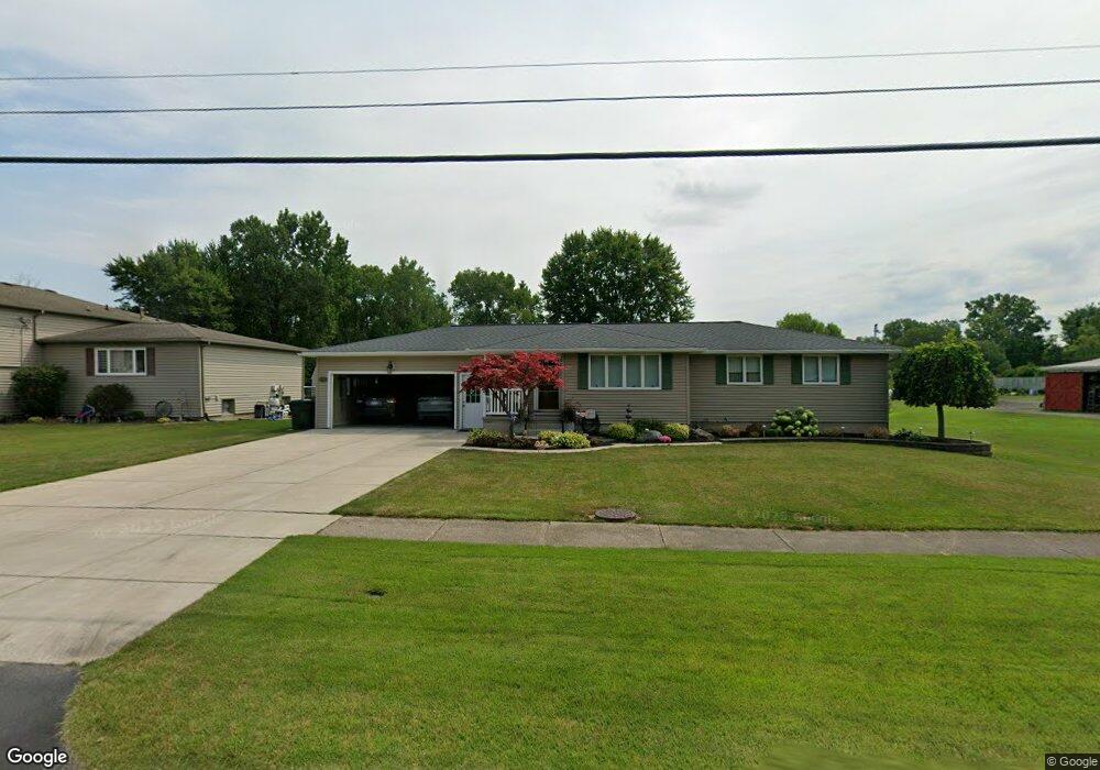 579 Witmer Rd, North Tonawanda, NY 14120 - photo 1