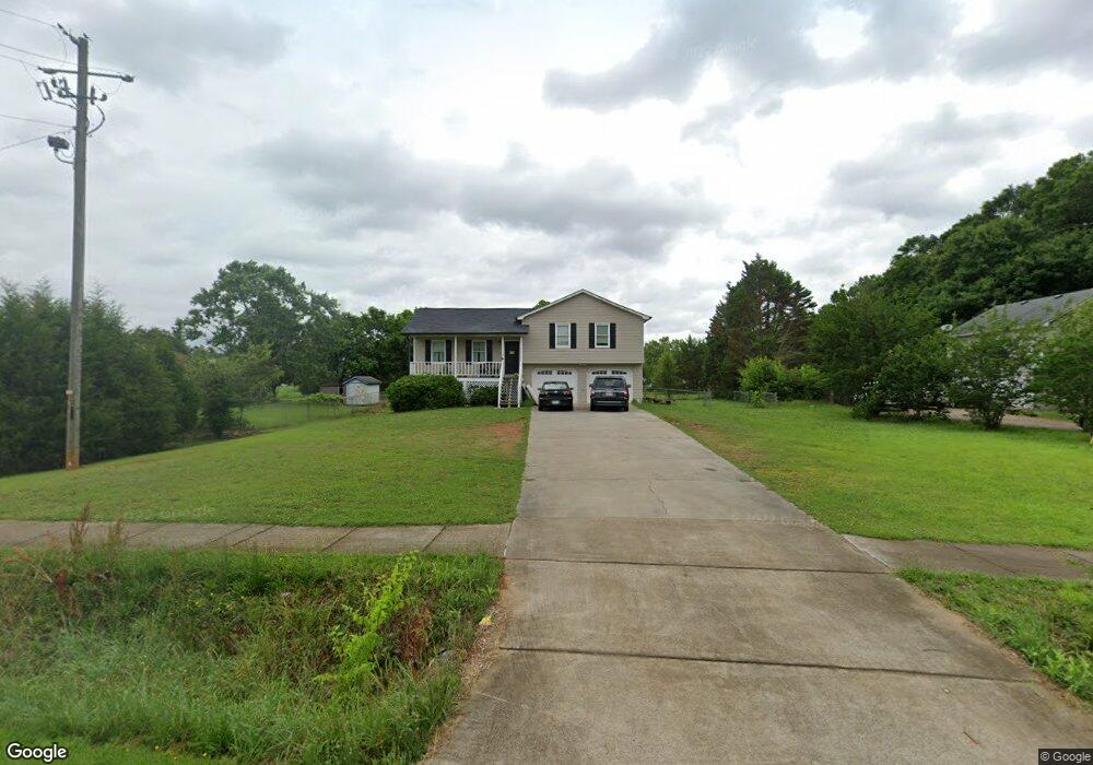 1040 Euharlee Rd, Euharlee, GA 30145 - photo 1