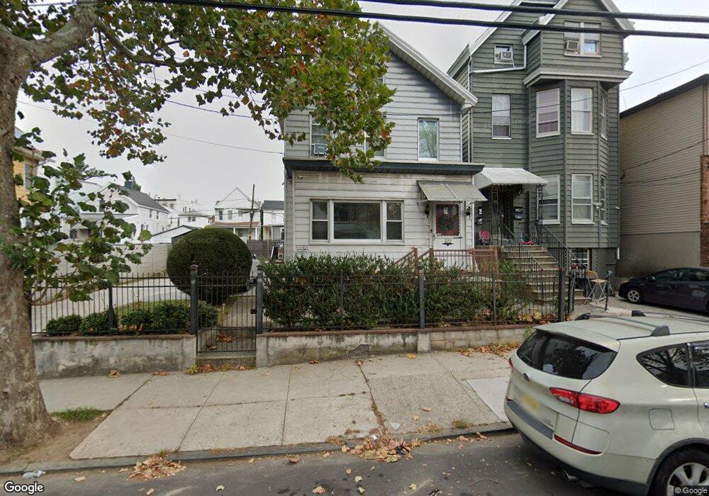 222 Pearsall Ave, Jersey City, NJ 07305 - photo 1