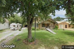 609 9th St, Snyder, OK 73566