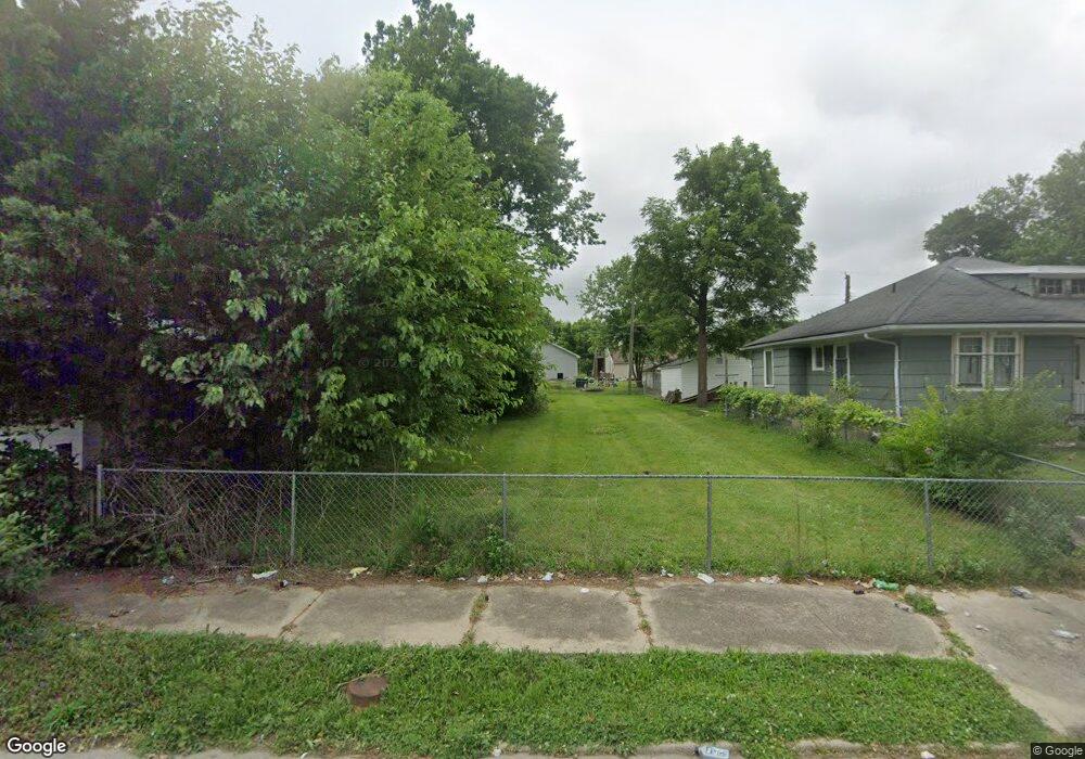1206 W 1st St, Muncie, IN 47305 - photo 1