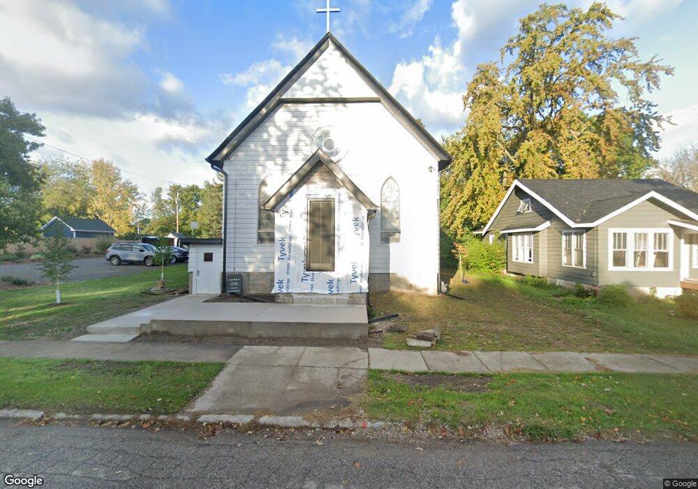 208 N Cleveland Ave, Galien, MI 49113 - photo 1