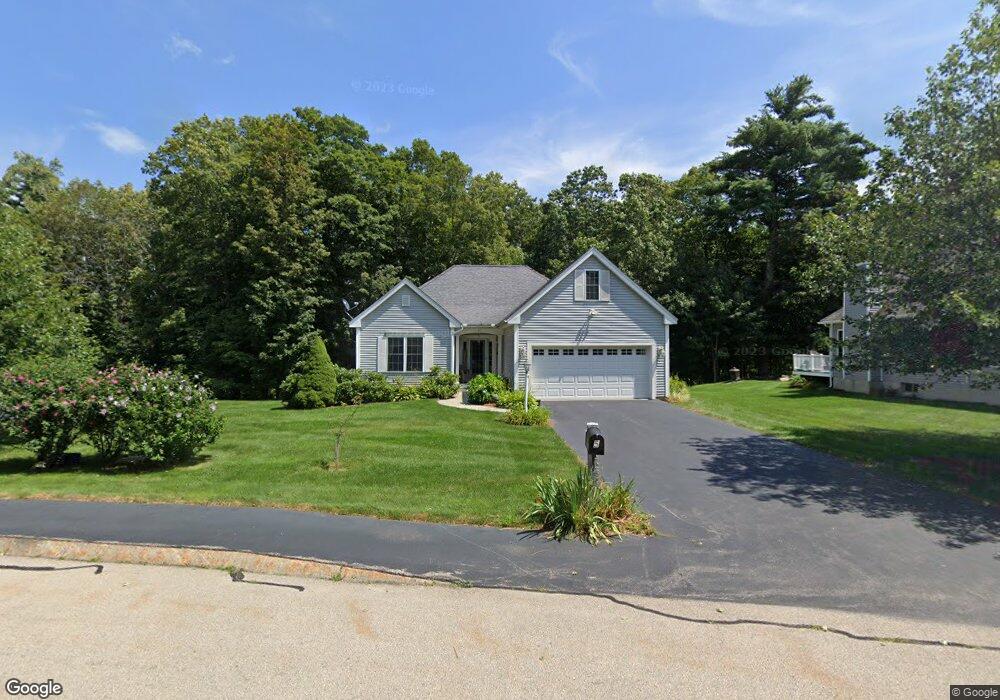 5 Canterbury Ct, Salem, NH 03079 - photo 1