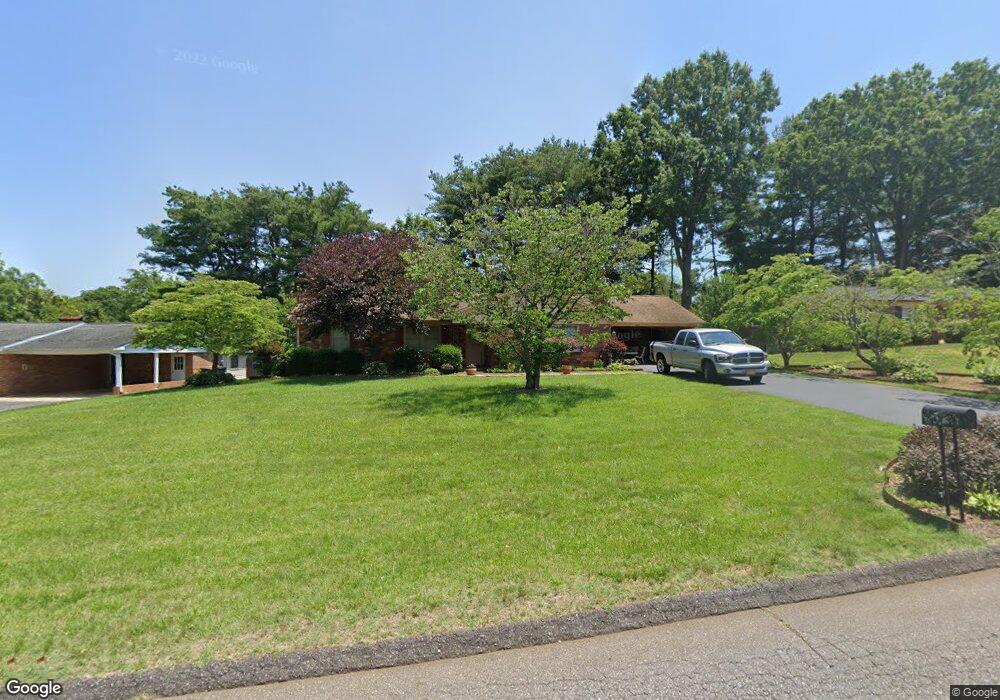 1014 Valley St, Statesville, NC 28677 - photo 1