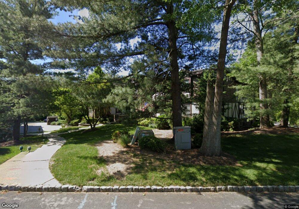 10B Heritage Dr, Chatham, NJ 07928 - photo 1