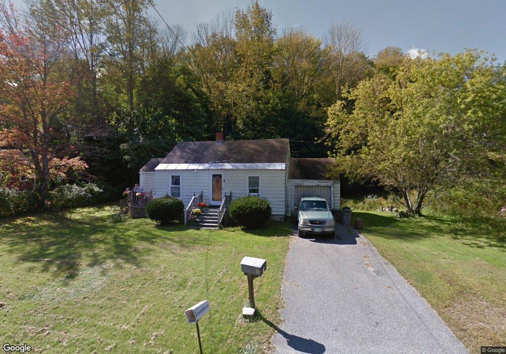 7 Foss Ave, Pittsfield, NH 03263 - photo 1