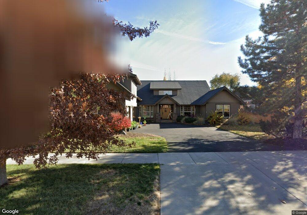 808 NW 13th St, Redmond, OR 97756 - photo 1