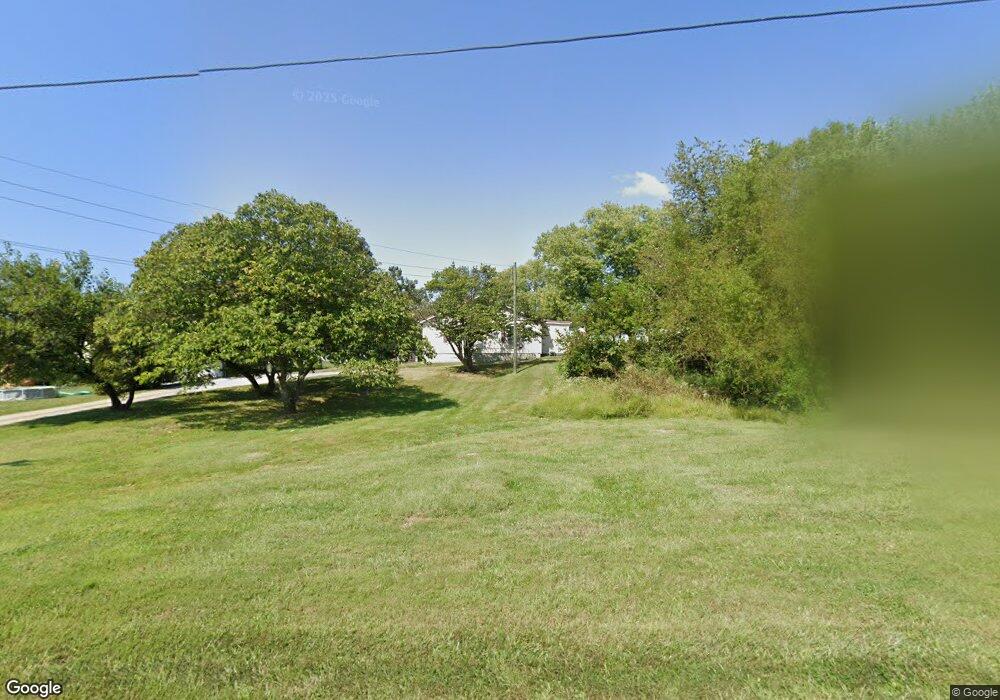 141 4th St, Lebanon Junction, KY 40150 - photo 1