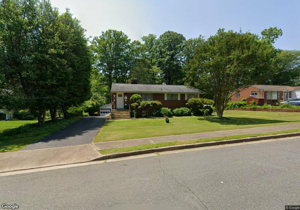 3611 Jean St, Fairfax, VA 22030 - photo 1