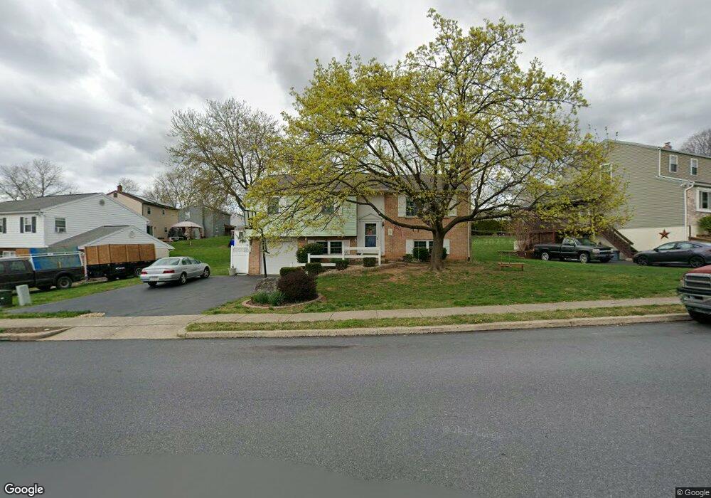 1105 Tuckerton Rd, Reading, PA 19605 - photo 1