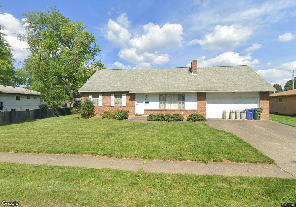 4820 Esterbrook Rd, Columbus, OH 43229 - photo 1