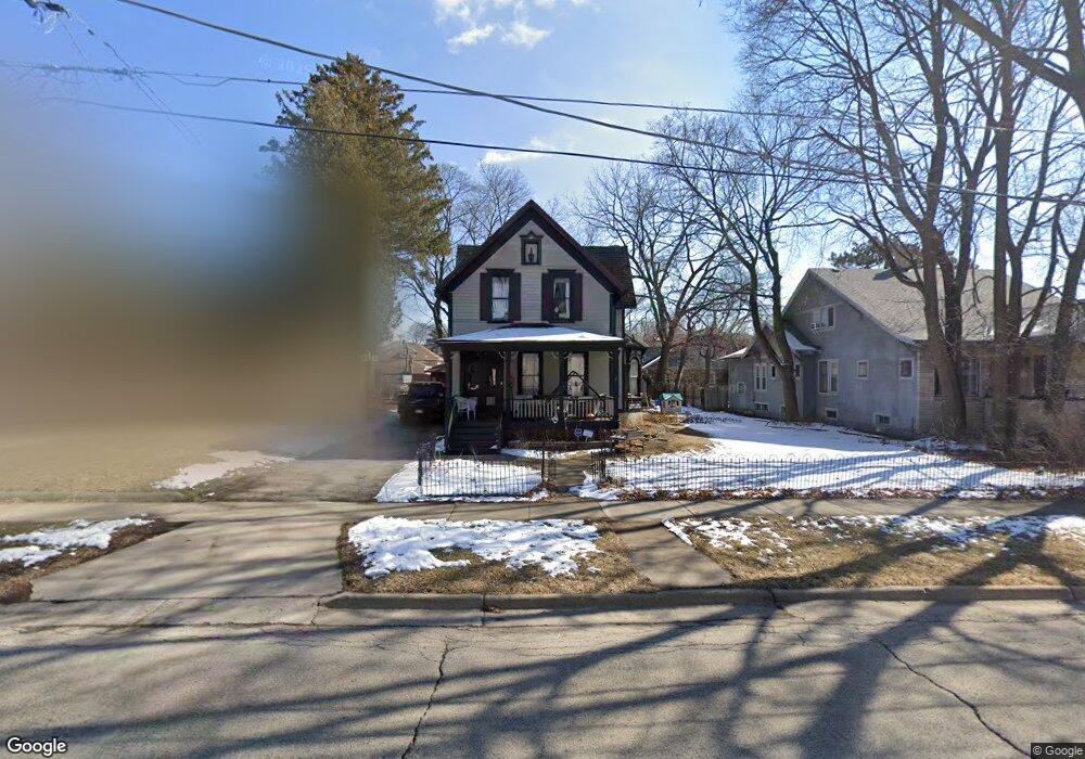 509 N Spring St, Elgin, IL 60120 - photo 1