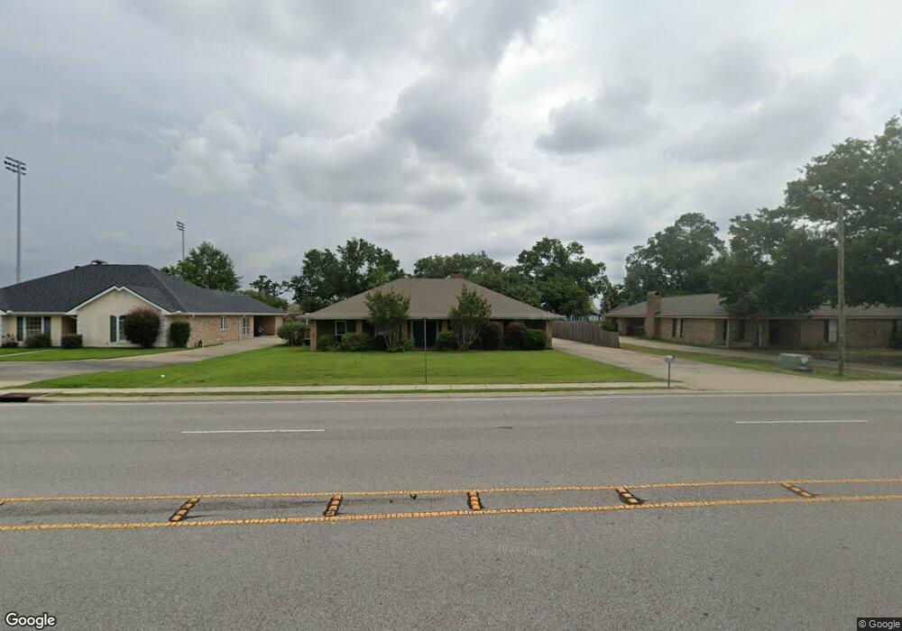 2008 W McNeese St, Lake Charles, LA 70605 - photo 1