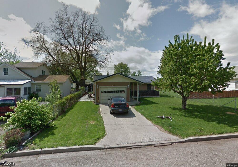 671 W Butterfield St, Weiser, ID 83672 - photo 1