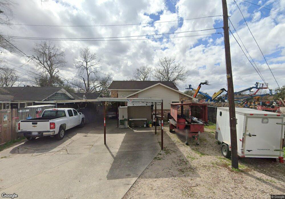 6302 Sloan St, Houston, TX 77087 - photo 1