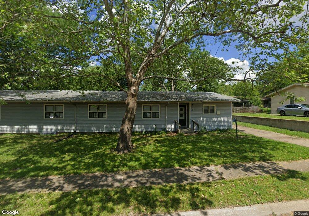 6703 SW Shadyvale Ln, Topeka, KS 66619 - photo 1