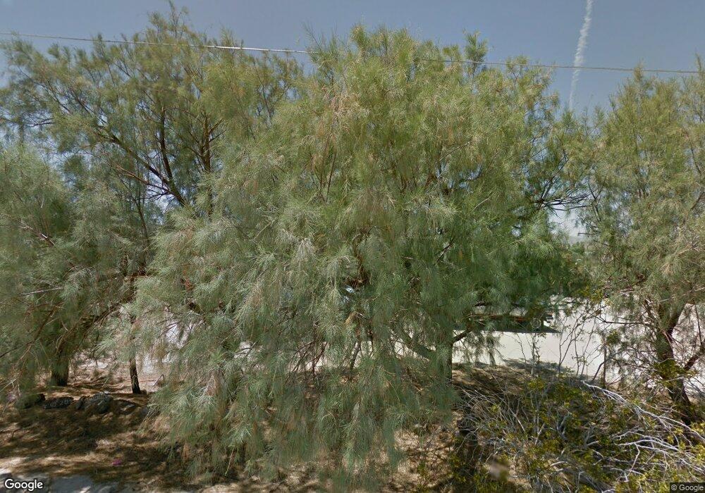 6688 Mile Square Rd, Joshua Tree, CA 92252 - photo 1