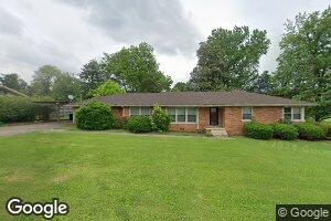 101 S Henderson Dr, Fulton, KY 42041