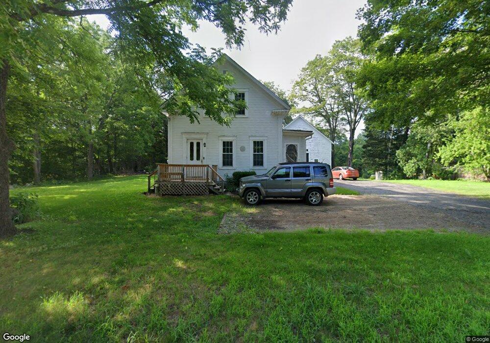 138 Meredith Center Rd, Meredith, NH 03253 - photo 1