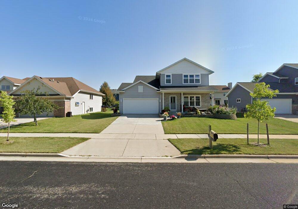 5165 Fox Sedge Ln, Fitchburg, WI 53711 - photo 1